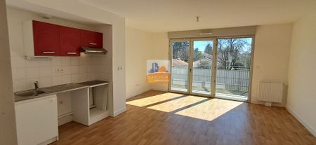 Location Appartement 3 pièces 63m² - Photo 3