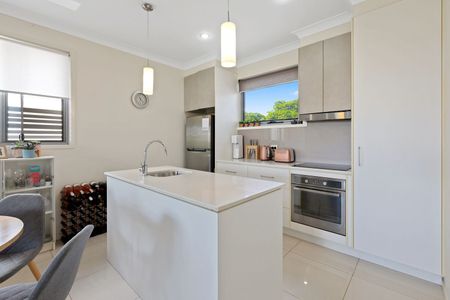 Absolutely Stunning Townhouse in Yeerongpilly - Photo 5