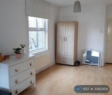 5 bedroom terraced house to rent - Photo 4