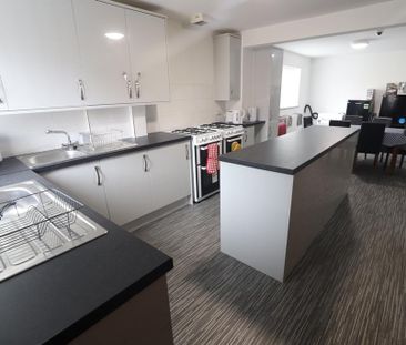 9 bedroom house share to rent - Photo 3