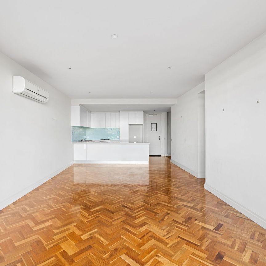 LUXURY APARTMENT - Photo 1