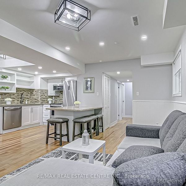 For Lease - 4175 Trellis Crescent Unit# Bsmt, Mississauga, Ontario - Photo 1