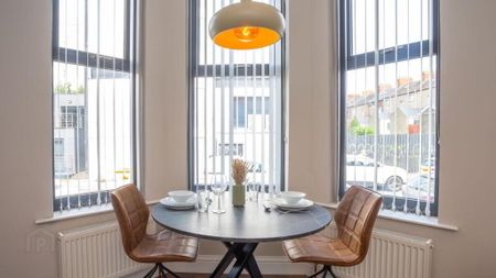 Apt 1, 17 Camden Street, Belfast, BT9 6AT - Photo 2