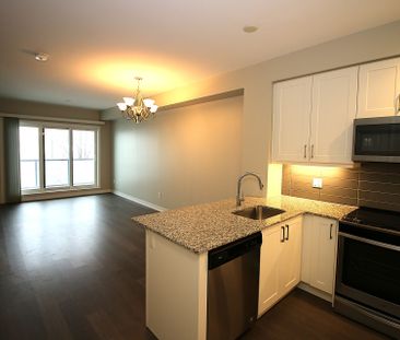 For Lease - 555 William Graham Drive Unit# 225, Aurora, Ontario - Photo 3