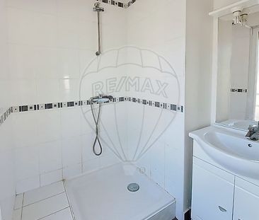 Location Appartement 2 pièces 37m² STE LUCE SUR LOIRE 44980 - Photo 4