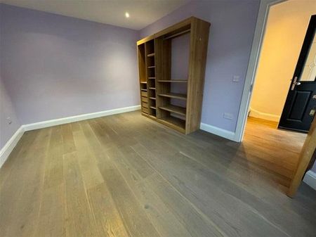 4 bedroom property to rent - Photo 2