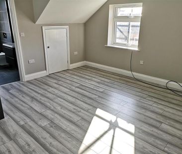 1 bedroom duplex to rent - Photo 2