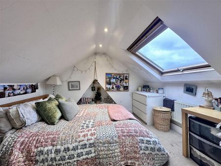 4 bedroom house to rent - Photo 2