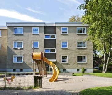 3-Zimmer-Wohnung mit Balkon in Duisburg-Mittelmeiderich mieten - Photo 1