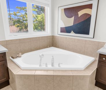 For Lease - 3236 Tacc Drive Unit# Main & Upper, Mississauga, Ontario - Photo 6