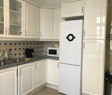 Avenida Doutor Magalhães Lima, Lisbon, Lisbon 1000-197 - Photo 2