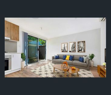 CONTEMPORARY LIVING IN A DREAM LOCATION - Photo 1