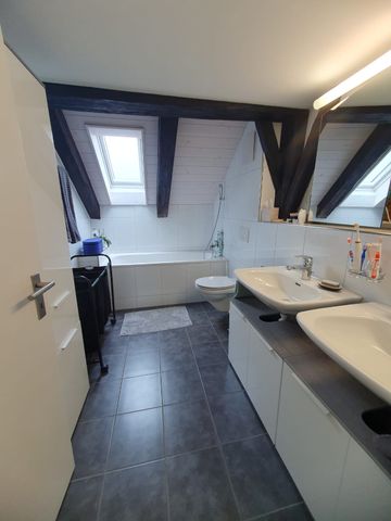 3.5 Zimmer, 120 m², 2. Stock - Foto 4