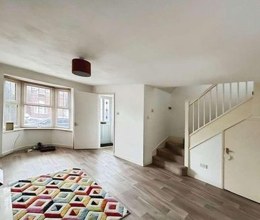 Bird Close, Mansfield, NG18 - Photo 5