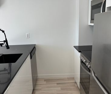 Studio rénové à louer – NDG / Métro Vendôme - Photo 2