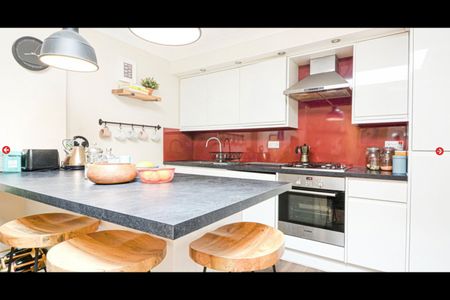 2 Bed Flat, Eden Road, E17 - Photo 3