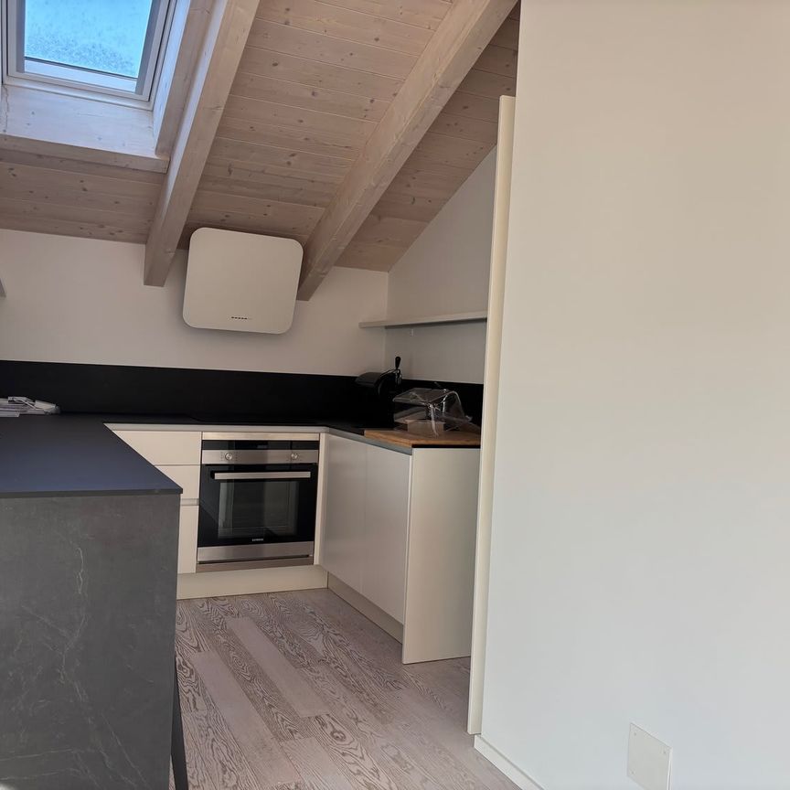 2.5 Zimmer, 75 m², 2. Stock - Photo 1