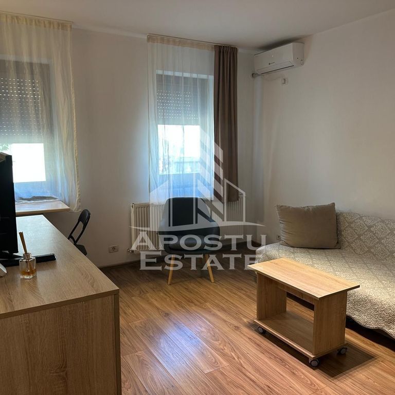 Apartament 1 camera ,Giroc - Fotografie 1