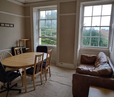 Worcester Terrace, Bristol - Photo 1
