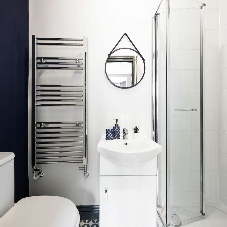 Aston Road, Nuneaton, CV11 5EJ - Photo 1