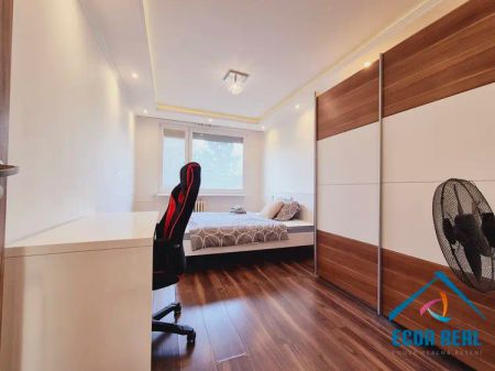 Pronájem příjemného, vzdušného bytu 3+kk, Cíglerova ul, Praha 9, 2 min. od metra Rajská zahrada - Photo 5