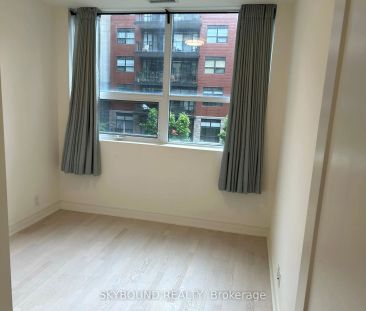 1575 Lakeshore Road W #143 - Photo 1