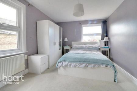 2 bedroom semi-detached house to rent - Photo 5