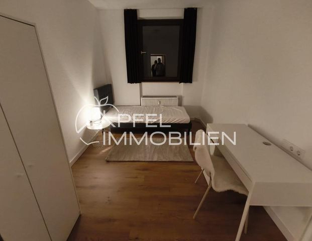 Modernes, möbliertes 2-Zimmer-Apartment mit Tiefgaragenstellplatz in Maichingen - Photo 1