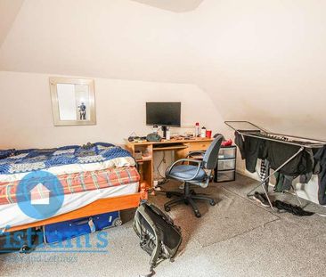 Hawton Crescent, Wollaton, NG8 - Photo 2