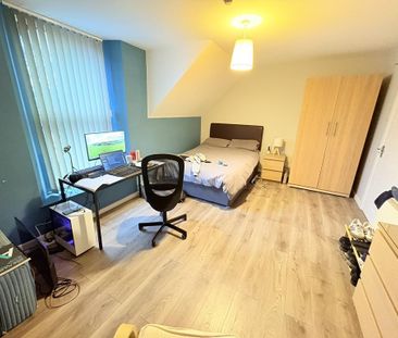 3 bedroom house share to rent - Photo 2