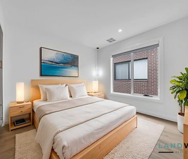 41 Thyme Crescent, Fraser Rise, Vic 3336 - Photo 2