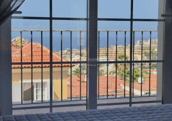 Chalet pareado · Alquiler a largo plazo ·