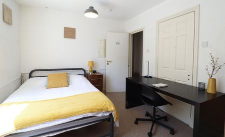 Cumberland Street, Bristol - Photo 2