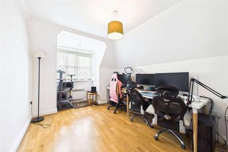 Reading Road, Winnersh, Wokingham, Berkshire, RG41 - Photo 5