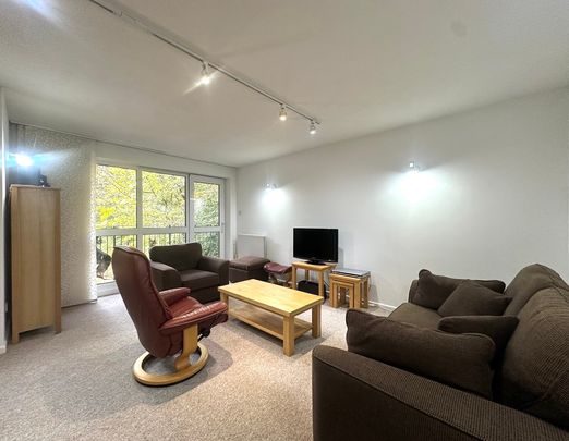 Wellington Road, Bournemouth - Photo 1