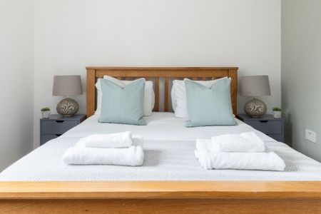 2 Bed Flat, Villa Road, SW9 - Photo 3