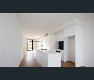5 Poa Court, Keysborough, Vic 3173 - Photo 2