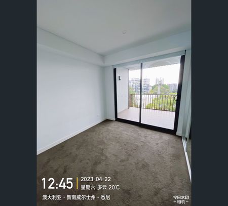 A-Fully Furnished-L2/105 Dalmeny ave, Rosebery, NSW 2018 - Photo 5