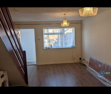 2 bedroom end of terrace house to rent - Photo 1