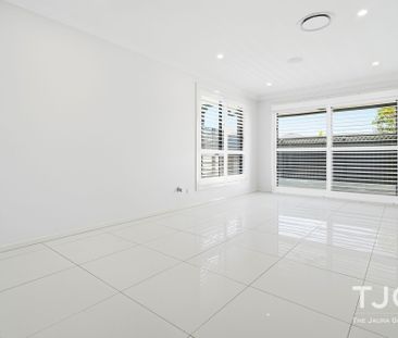 Modern Corner-Lot Living in a Prime Box Hill Pocket - Photo 2