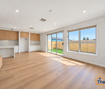!! Brand New Fully Upgraded home for rent with 2 Masters !! - Photo 1