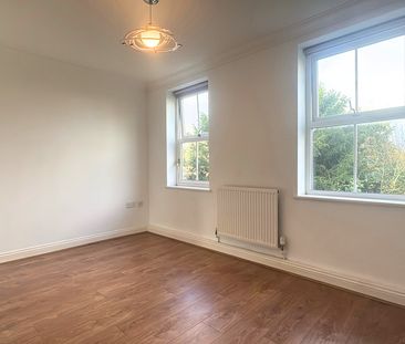 Chester High Road, Neston, CH64 3TE - Photo 5