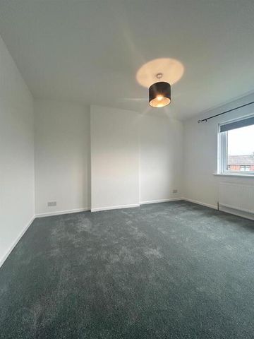 15 Ashvale Drive, Royal Hillsborough, BT26 6DN - Photo 3