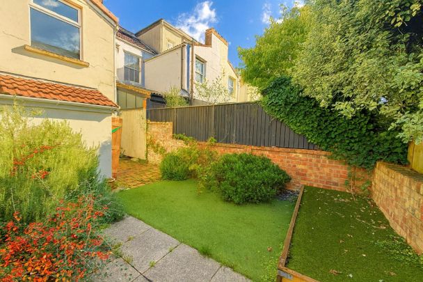 BPC00775 Islington Road, Southville, BS3 - Photo 1