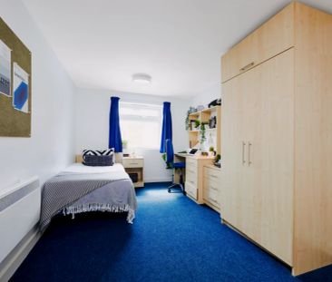 Standard Ensuite - Photo 4