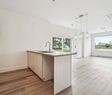 Appartement à louer - Laval (Chomedey) (Place Renaud) - Photo 3