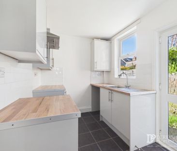 2 Bedroom Terraced House - Photo 6