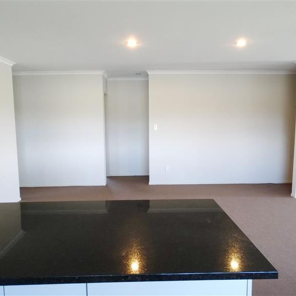 29 County Drive,Hawera - Photo 1