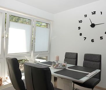 Schöne & helle 2-Zi.-Wohnung mit guter Aufteilung + sonnige Terrasse in guter Lage - Photo 3
