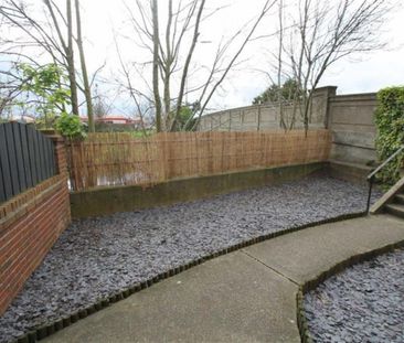 2 bedroom Flat To Let Total Size: 850 SQ FT - Photo 6